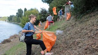 Auch in der Region ist beim Rhine-Clean-Up-Day am 14. September wieder Großreinemachen am Rheinufer angesagt.
