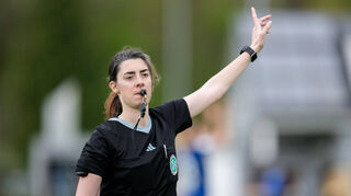 Nach über 70 geleiteten Spielen in der 2. Frauen-Bundesliga spezialisiert sich Sonja Reßler nun auf die Assistentenrolle.
