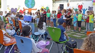 Bunt und lustig geht es bei den Einschulungsfeiern in der Bürstädter Schillerschule zu. Am Dienstag werden die nächsten Erstklässler begrüßt.