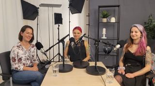 Im Gespräch (v.l): Anne Parlow vom QZM, "MM"-Podcast-Redakteurin Julia Brinkmann und Hannah Hilß vom QZM.