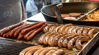 Egal ob Bratwurst, Leberwurst oder die legendäre Saumagenwurst, hier gibt’s Wurst in jeder erdenklichen Form.