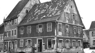 So sieht das Fotogeschäft am Marktplatz in der Zeit des Unternehmensgründers Goswin Thomé ab 1924 aus.