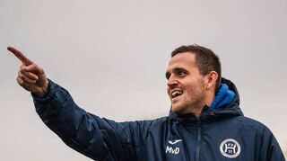 Gibt die Richtung vor: Hofheims Spielertrainer Maximilian von Dungen war am vergangenen Wochenende beim 3:2-Sieg über den ISC Fürth an allen drei Toren beteiligt. Der 31-Jährige erwartet aber noch mehr von sich.