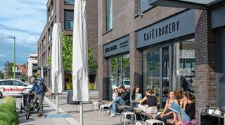 Zu den Gewerbe-Pionieren in der neuen Heidelberger Südstadt gehört Kaffeeröster „Simon & Beans“, der sich über viel junge Kundschaft freut.