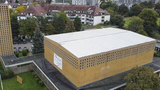 Der Turm bleibt, die Kirche wird zur Pflegeschule umgebaut: St. Hildegard in Käfertal-Süd, wo an diesem Wochenende der Abschied beginnt.