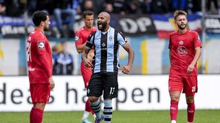 Torschütze Terrence Boyd (SVWM, 13), Spieler vom SV Waldhof Mannheim (SVWM), jubelt über das Tor zum 1:0, Jubel, jubeln, Torjubel, Torerfolg, celebrate the goal, goal, celebration, jubelt ueber das Tor, Freuen, Freude, freut sich, optimistisch, positiv, Spielszene, Highlight, Einzelbild, Action, Aktion, 28.09.2024, Mannheim (Deutschland), SV Waldhof Mannheim - Rot-Weiss Essen, DFB/DFL REGULATIONS PROHIBIT ANY USE OF PHOTOGRAPHS AS IMAGE SEQUENCES AND/OR QUASI-VIDEO.

Foto © PIX-Sportfotos *** Foto ist honorarpflichtig! *** Auf Anfrage in hoeherer Qualitaet/Aufloesung. Belegexemplar erbeten. Veroeffentlichung ausschliesslich fuer journalistisch-publizistische Zwecke. For editorial use only.