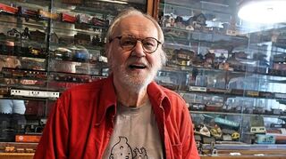 Lothar Mandler sammelt Modellspielwaren - und hat seinerzeit ein Diorama für den Playboy gebaut.