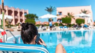 Vorsicht Kostenfalle: Um die 20 Euro je Megabyte Datenvolumen in Urlaubsländern sind keine Seltenheit.