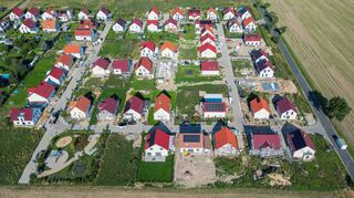 Nur knapp die Hälfte der zwischen 16- und 25-Jährigen denkt, dass sie einen gleich hohen oder höheren Lebensstandard wie ihre Eltern erreichen kann.