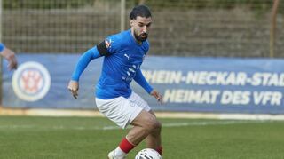 Auch wenn seine Einsatzzeiten beim VfR derzeit etwas überschaubar sind, betrachtet der 23-Jährige diese Phase nicht als verlorene Zeit.