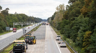 Auf der A67 zwischen Autobahndreieck Viernheim und Lorsch wird die Fahrbahn saniert. Daher muss die Strecke gesperrt werden