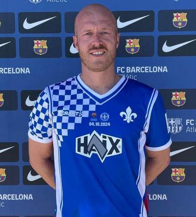 Thomas Süß spielte mit der Traditions-Elf der Lilien beim FC Barcelona.