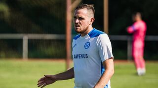 Hofheims Spielertrainer Maximilian von Dungen war zufrieden mit dem Heimspiel seiner Mannschaft gegen die TG Jahn Trösel. Durch den 3:2-Erfolg sprang der FVH auf den vierten Platz der A-Liga.