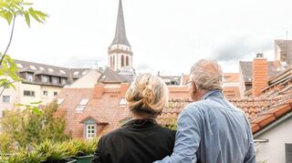 Eva T. und ihr Mann auf ihrer Terrasse in den Mannheimer Quadraten.