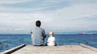 Für das eigene Kind da sein, es auf dem Weg zum Erwachsenwerden gut begleiten: Das ist gar nicht immer so einfach. Eltern schaffen das nur, wenn sie trotz aller Herausforderungen auch ihr eigenes Wohl im Blick haben.