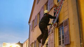 Mannheim. 20OCT24 | Kerwe Feudenheim 2024. Hauptstraße. Kerwe in Feudenheim. Mit Umzug und Eröffnung am Samstag.

- Freiwillige Feuerwehr Feudenheim entführt Kerweschlumpl


BILD- ID 0547 |
Bild: masterpress | Photo-Proßwitz | Markus Proßwitz 19OCT24