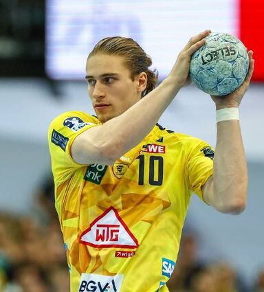 An Training mit dem Ball ist bei Juri Knorr aktuell nicht zu denken.