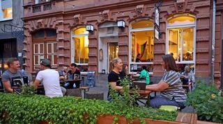 „Vielleicht ist es Zeit, im Jungbusch Platz für etwas Neues zu machen“ – das sagen die Betreiber der Kombüse zur Schließung.