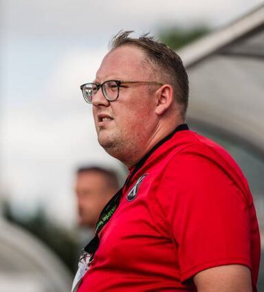 TVL-Trainer Tobias Kleiner rechnet mit einem kampfbetonten Derby.