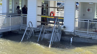 <p>Ein Teil des eingestürzten Stegs auf Sapelo Island in den USA.<br></p>