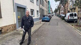Jürgen Kurtz ist in der Wachtstraße auf dem Waldhof aufgewachsen. Er fordert von der Stadtverwaltung mehr Aufmerksamkeit für seinen Stadtteil.