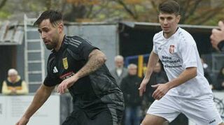 Gartenstadts Besnik Beljuli (li.) erzielte die 1:0-Führung gegen Türkspor.