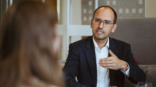 Marcel Scherer agiert als Abteilungsleiter Private Banking bei der Sparkasse Rhein Neckar Nord.