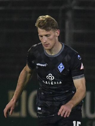 Malte Karbstein war nach seiner Knieverletzung am Mittwochabend beim Test in Worms erstmals wieder auf Wettkampfniveau am Ball.
