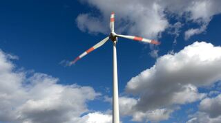 Ob sich in Hofheim bald Windräder drehen, ist nach der Ortsbeiratssitzung noch ungewiss. Es sollen erst einmal Windmessungen stattfinden.