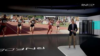 RNF-Moderator Maximilian Peter im neuen virtuellen Studio.