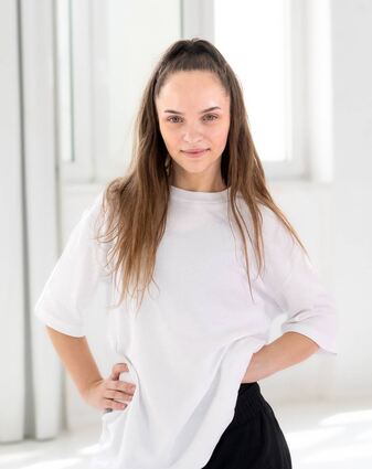 Liz Walter (14) aus Mannheim besucht dreimal die Woche die Tanzschule. Später will sie das Tanzen zum Beruf machen.