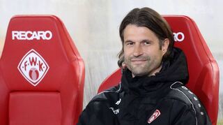 Der aus Königshofen stammende Ex-Profi Martin Lanig hat mittlerweile auf der Tainerbank der Kickers Platz genommen. Er hat einen Vertrag bis 2026.