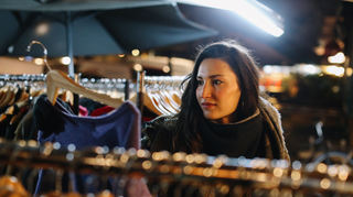 Nachts ausgiebig shoppen: Das geht am Wochenende auch nachhaltig beim Nachtflohmarkt. Nur einer unserer Tipps für dieses Wochenende.