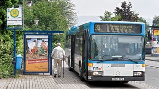 <p>Die verbleibende Buslinie 33 verbindet die Altstadt mit dem Emmertsgrund. (Archivbild)<strong id="i_editor_text_rf_form_675c30ef02a3f_1734095086301" class="nfyb-editor nfyb-editor-standard mce-content-body mce-edit-focus" style="position: relative;" contenteditable="true" spellcheck="false" data-lt-tmp-id="lt-613675" data-gramm="false"><br></strong></p>
