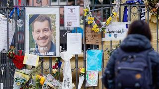 Der 29 Jahre alte Polizist Rouven Laur wurde am 31. Mai dieses Jahres auf dem Marktplatz getötet.