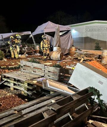 Den Einsatzkräften bot sich ein Bild der Verwüstung.