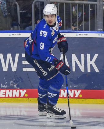 „Es ist unser Job, die Reset-Taste zu drücken und bei jedem Spiel wieder von Neuem loszulegen“, sagte Mannheims Leon Gawanke vor der Partie am Sonntag in Nürnberg.