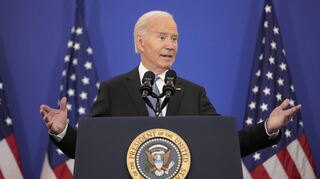 In vier Jahren Amtszeit war er mit vielen Krisen konfrontiert. Nun tritt US-Präsident Joe Biden ab.