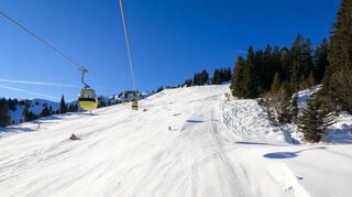 Großarl ist ein Muss für alle Wintersportfans: Mit seinen weitläufigen Pisten, modernen Liftanlagen und schneesicheren Höhenlagen bietet die Region die idealsten Bedingungen.