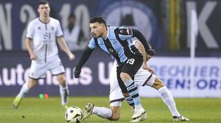 Den Ball am Fuß, den Blick für die Situation: Arianit Ferati war gleich ein belebendes Element im Waldhof-Spiel.