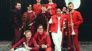 Die Band Moop Mama x Älice kommt im August zum Festival in Ladenburg.