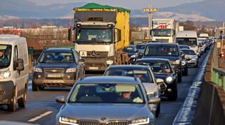 Baustellen sind die häufigste Ursache für Dauerstau auf den Autobahnen.