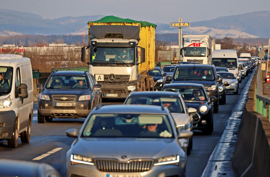A6 bei Mannheim-Sandhofen bald wieder frei