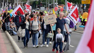 Vor knapp drei Jahren solidarisierten sich auch Eltern und Kinder mit den Beschäftigten.