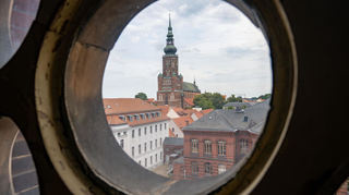 Blick auf den evangelischen Dom St. Nikolai.