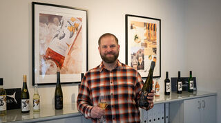 Jörn Walkling, der Geschäftsführer von Goodvines aus Heidelberg, verkauft alkoholfreien Wein.