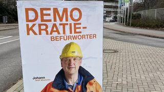 500 Ludwigshafener BASF-Beschäftigte bekennen sich in einer Kampagne zur Demokratie.
