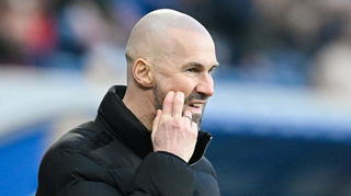 Hoffenheims Trainer Christian Ilzer greift ab und zu auf außergewöhnliche Motivationshilfen zurück.