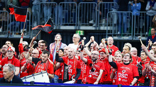 Nicht nur die Fans des Dresdner SC machten beim Pokalfinale aus der SAP Arena einen Hexenkessel.
