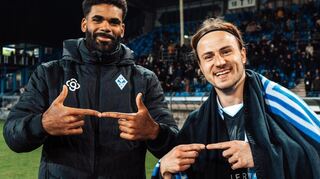 Und ohne Ferati wird es zum Lineal: André Becker (l.) und Felix Lohkemper nach dem Sieg gegen Sandhausen.